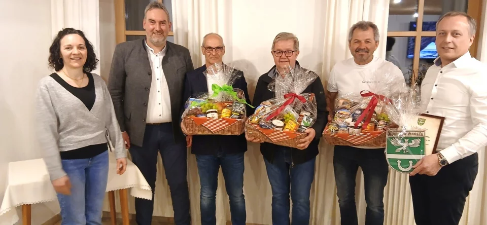 Guppenfoto der ausgeschiedenen Gemeinderäte